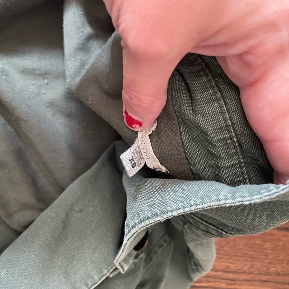 Green jacket - Picture 3 of 4